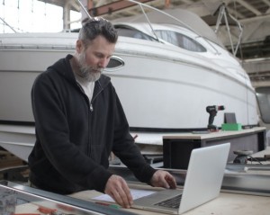 Entretien et réparation de moteurs diesels sur bateaux